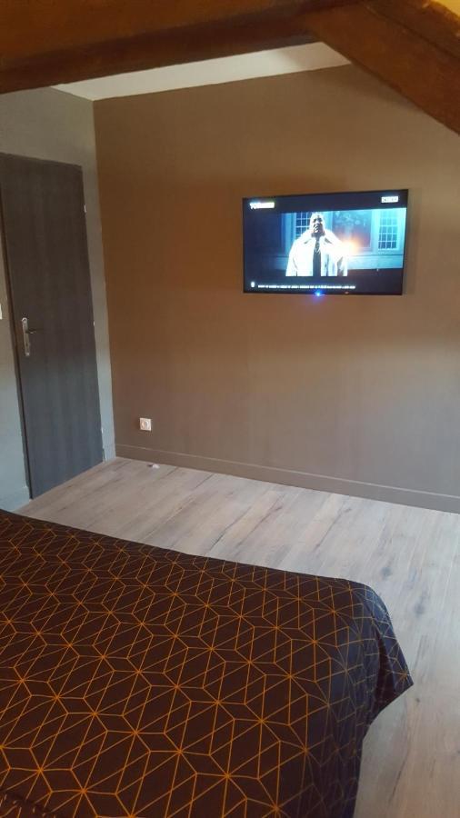 Appartement Spacieux Et Atypique 色当 外观 照片